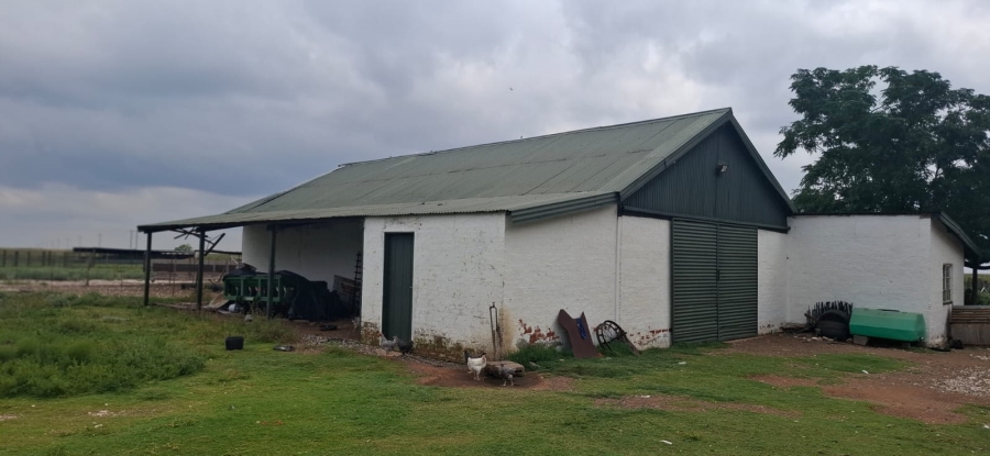 Commercial Property for Sale in Dealesville Free State